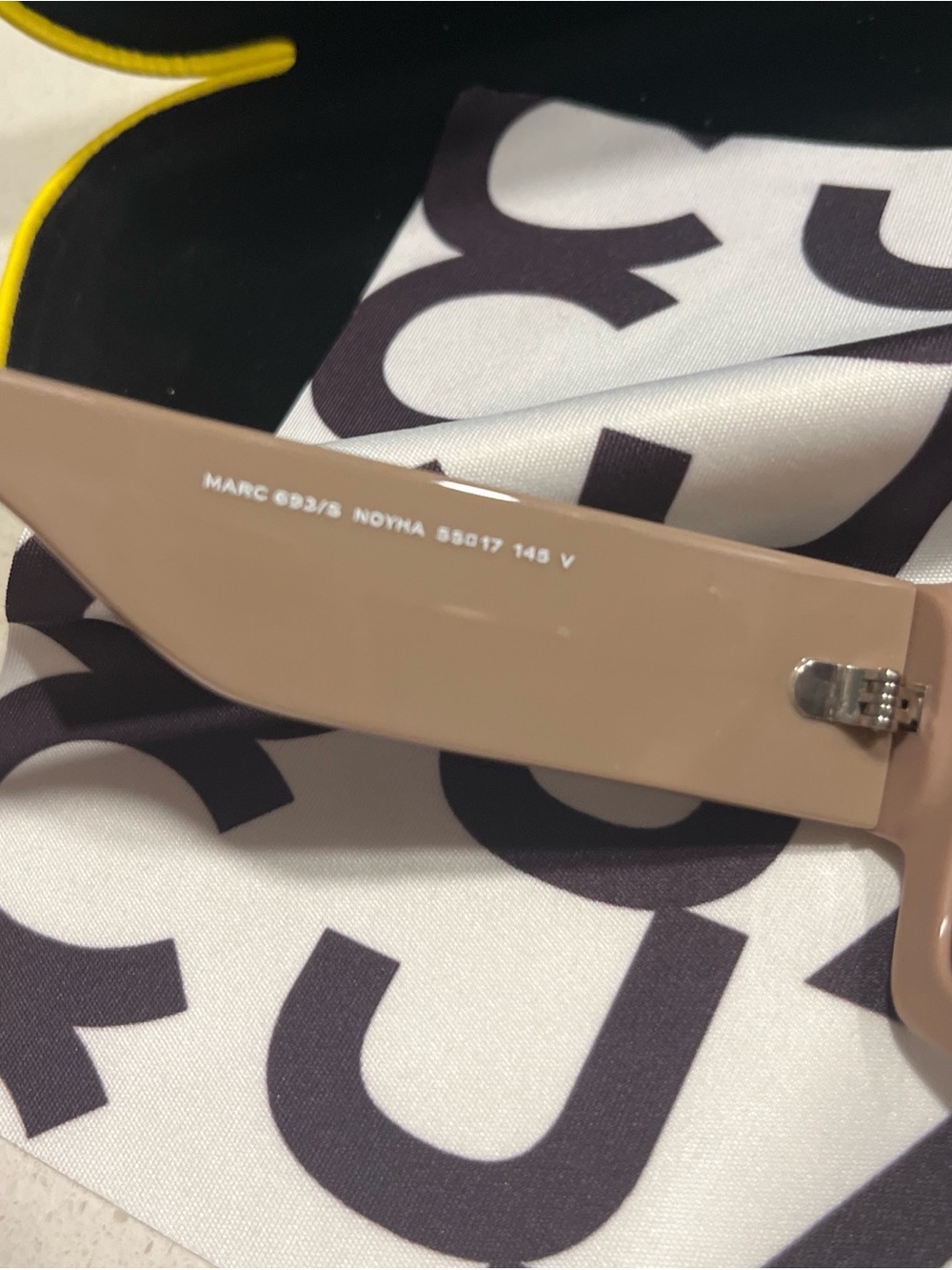 Marc Jacobs Rectangular Sunglasses BRAND NEW - Picture 3 of 8